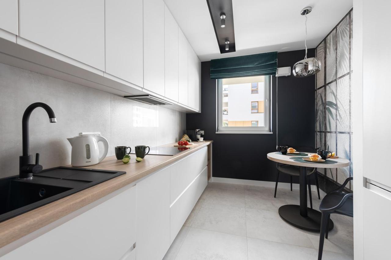 P&O Serviced Apartments Group Komputerowa Varsovia Exterior foto