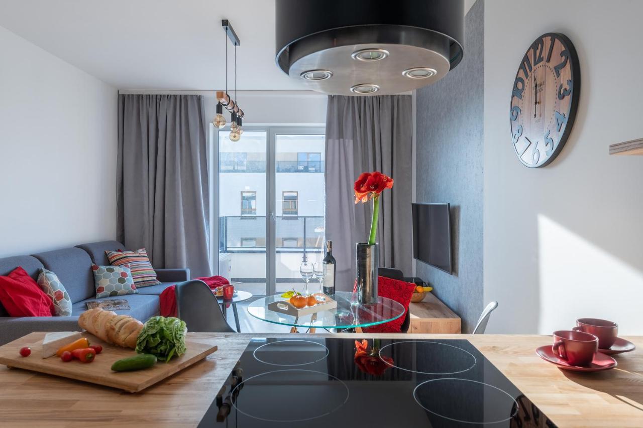 P&O Serviced Apartments Group Komputerowa Varsovia Exterior foto